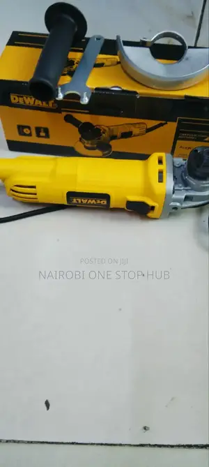 Dewalt 4.5" Corded/Brushless Angle Grinder – Professional Grade