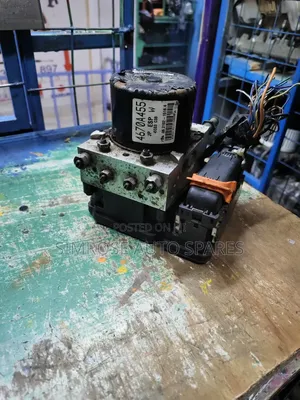 Mitsubishi Outlander Abs Pump.