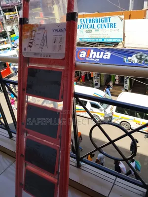 Ladder Foldable Kitchen/Closet Ladder
