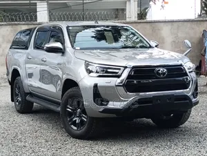 Toyota Hilux 2.4 Diesel 2020 Silver
