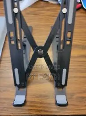 Flexible Metallic Laptop Stand Clear