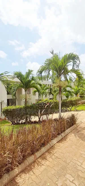 To Let 4 Bedrooms Furnished Vipingo
