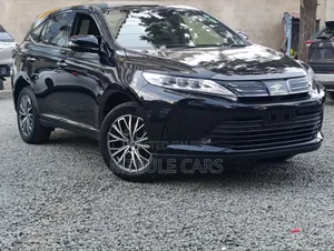 Toyota Harrier 2018 Black