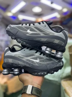 Nike Shox Supreme Smoke Grey Black