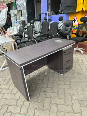 Executive Imported Modern Office Desk 1.4 Mtrs