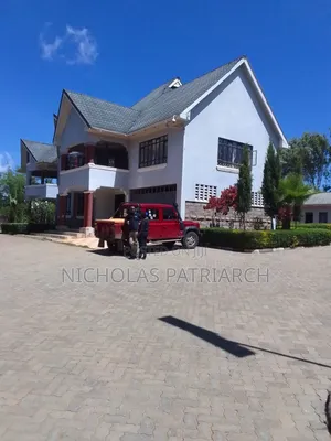 5bdrm Maisonette in Kyasila, Mua Hills for sale
