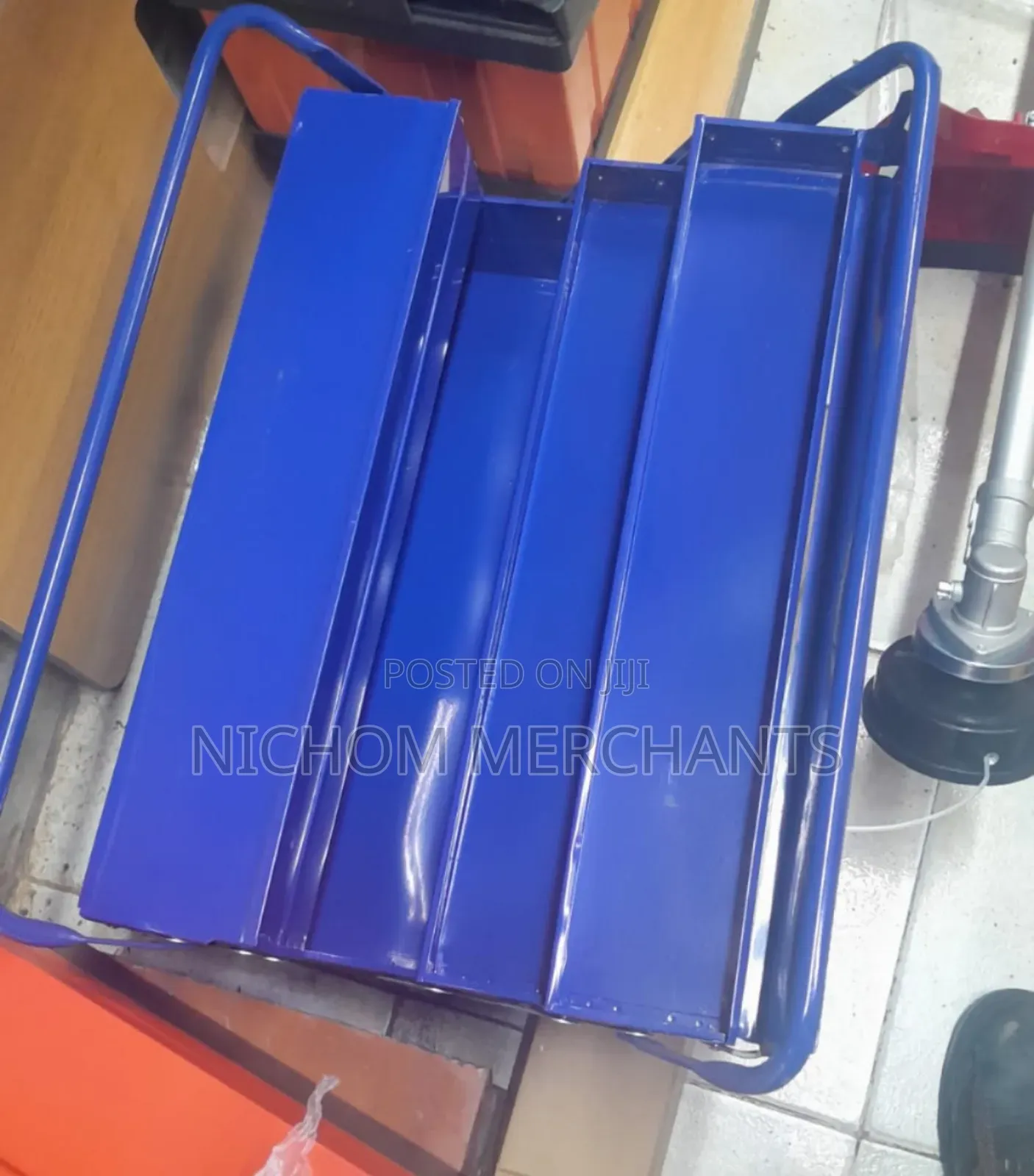 Quality Metallic Empty Toolbox/Portable Tool Box