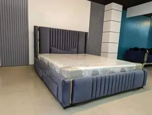 5x6 Sophisticated Slate Upholstered Bed