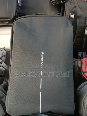 Ponasoo Laptop Backbag