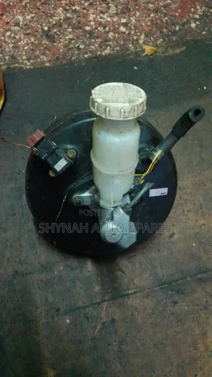 Brake Booster and Master Cylinder Mitsubishi Io