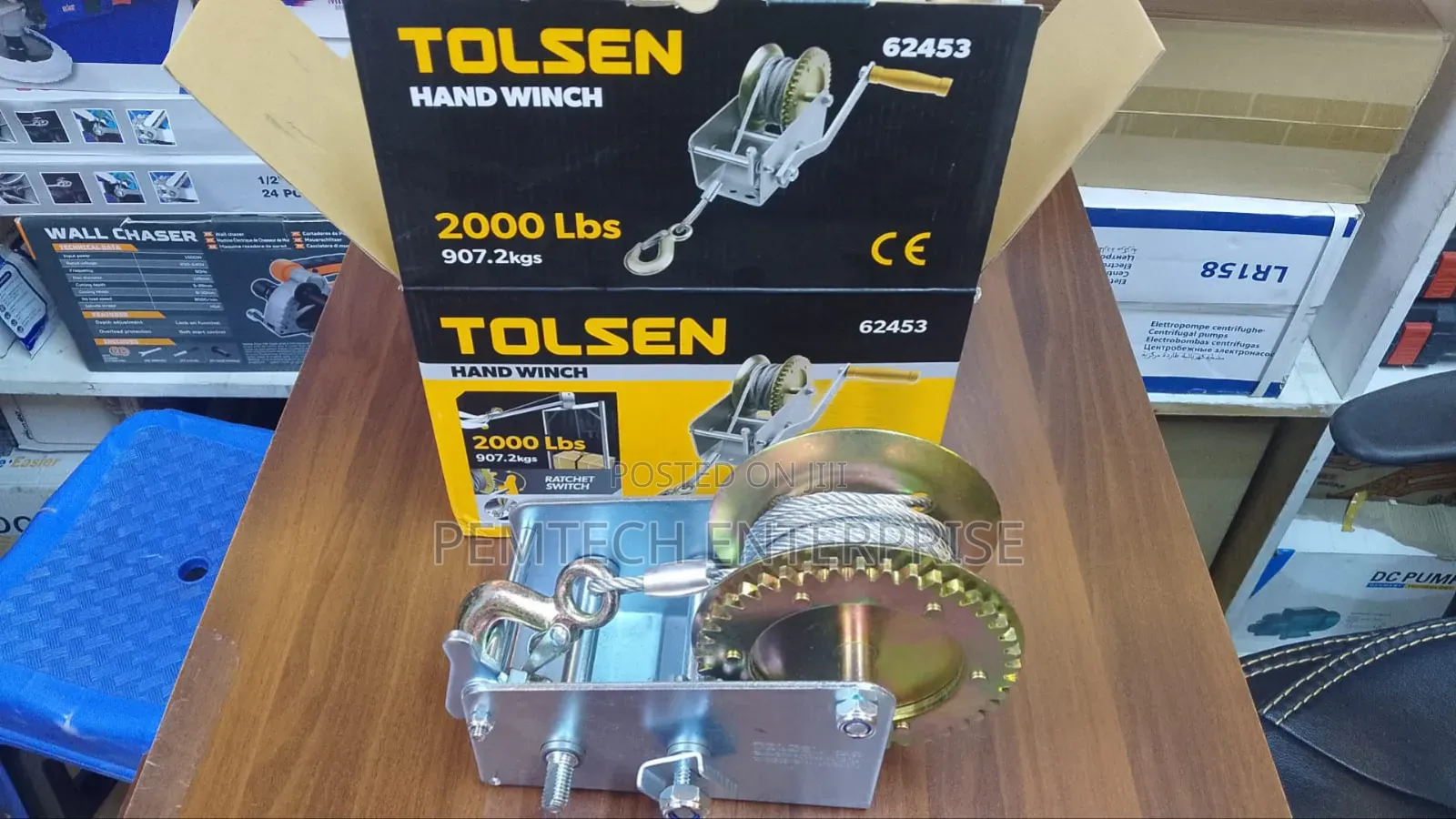 Tolsen 62453 Hand Winch.