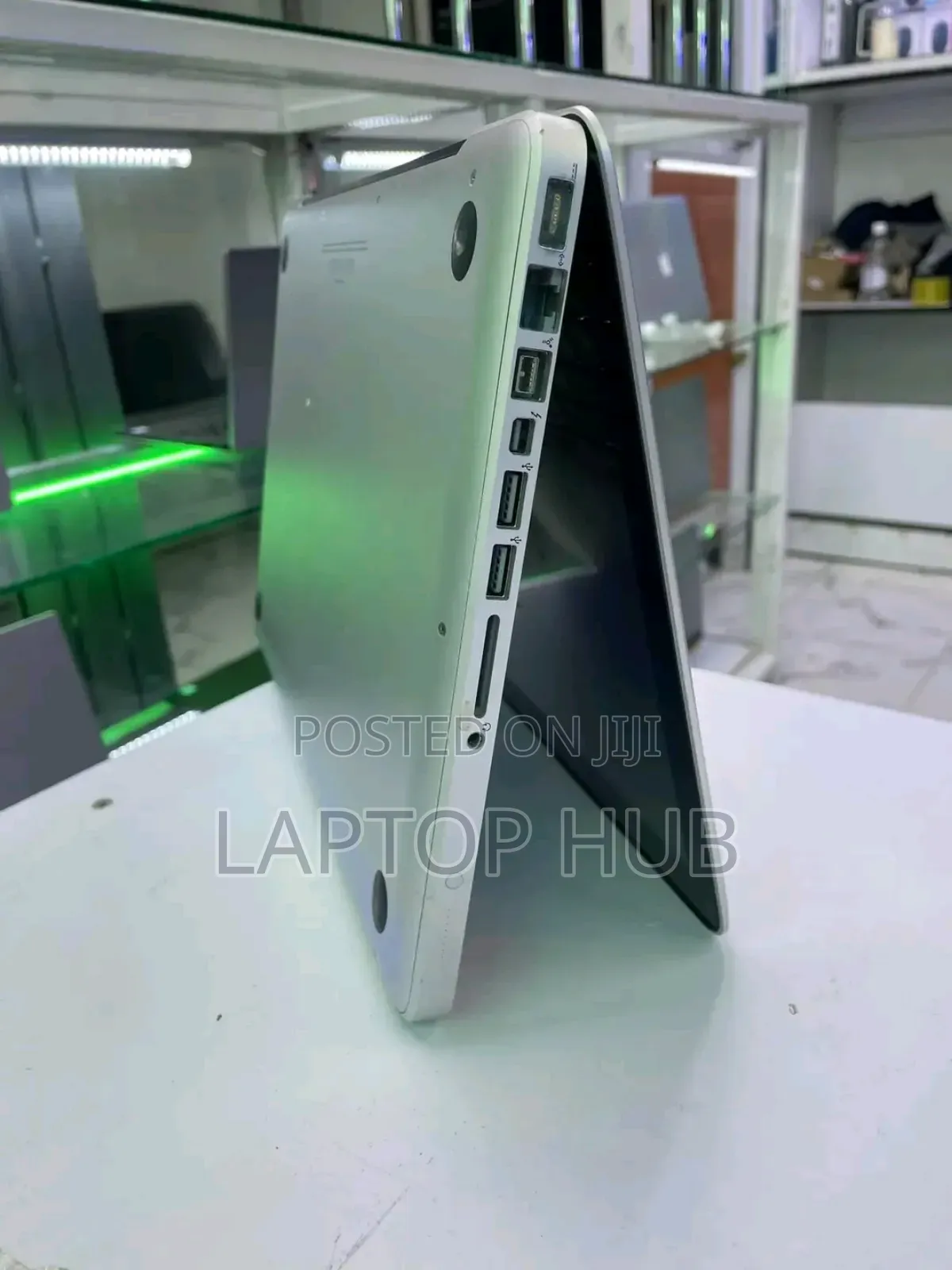 Laptop Apple MacBook Pro 2012 8GB Intel Core I7 SSD 256GB