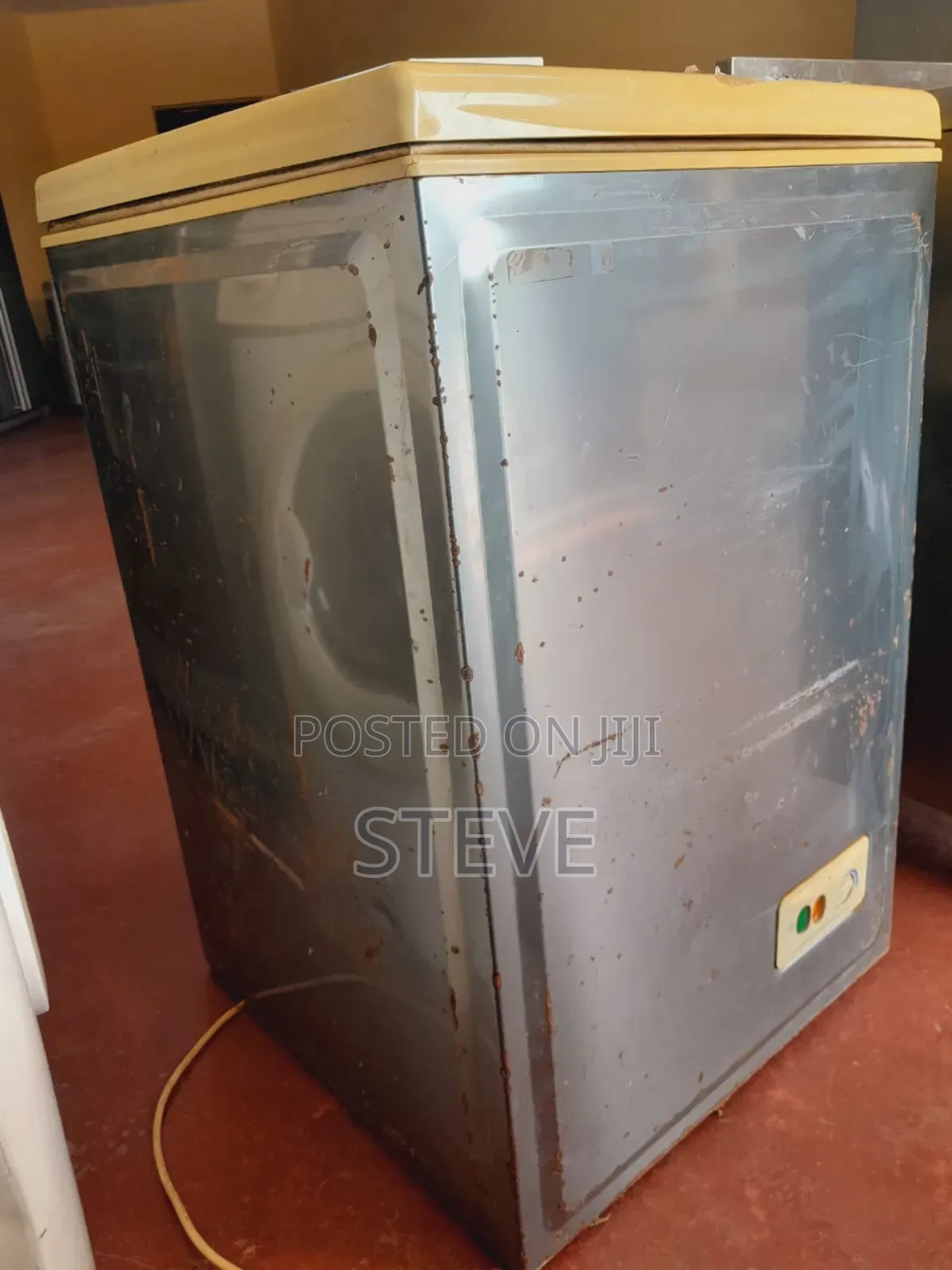 Exuk 100ltr Chest Freezer