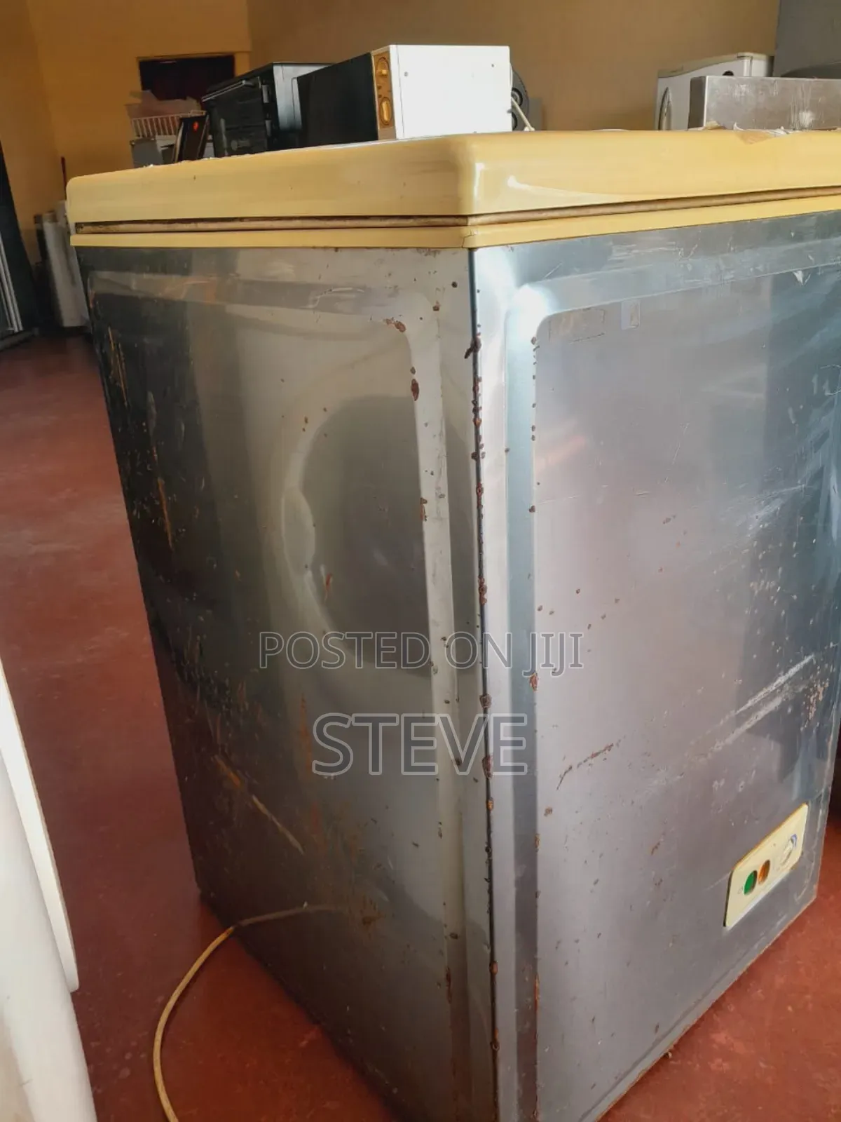 Exuk 100ltr Chest Freezer