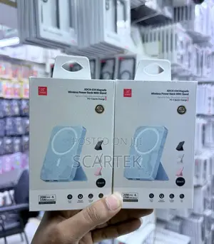 Magsafe Wireless Power Bank With Stand