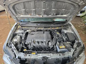 Toyota Premio 2019 Silver
