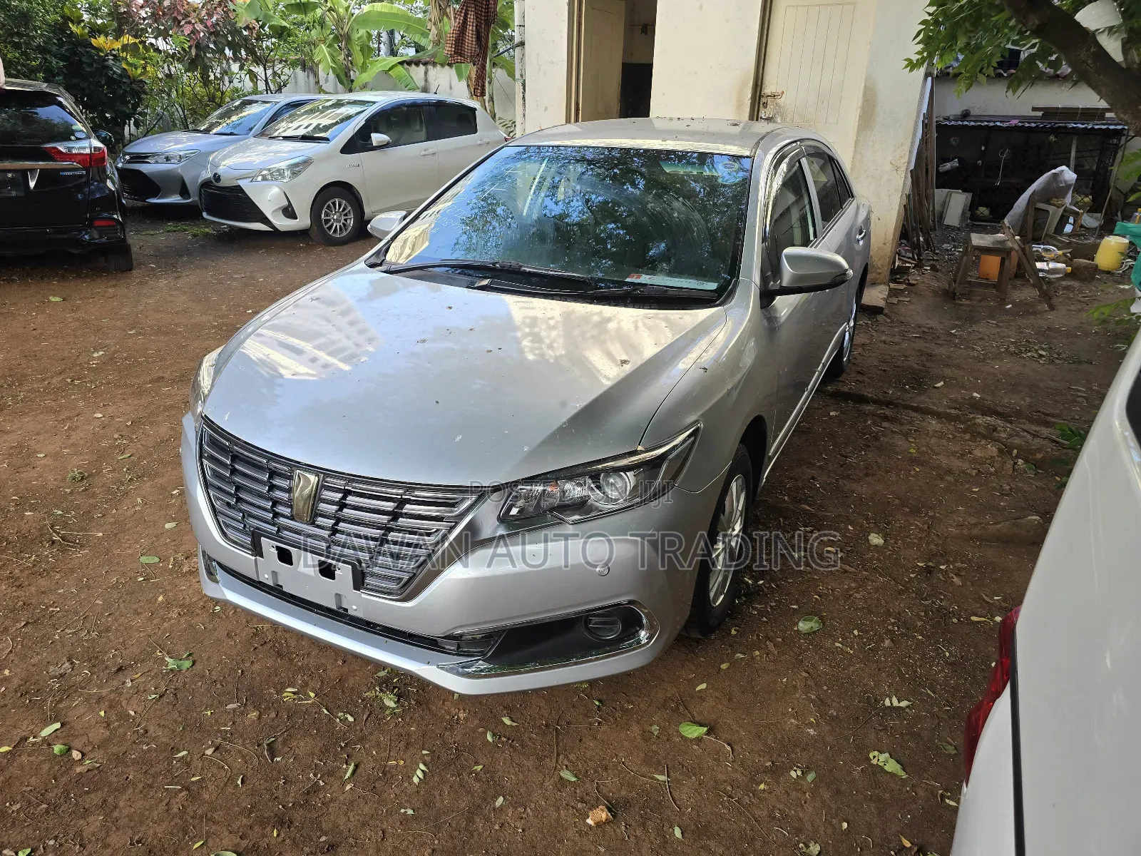 Toyota Premio 2019 Silver