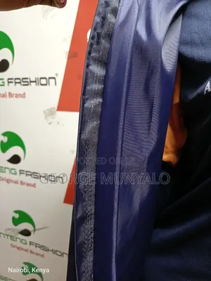 Quality Raincoat With Inner Lining