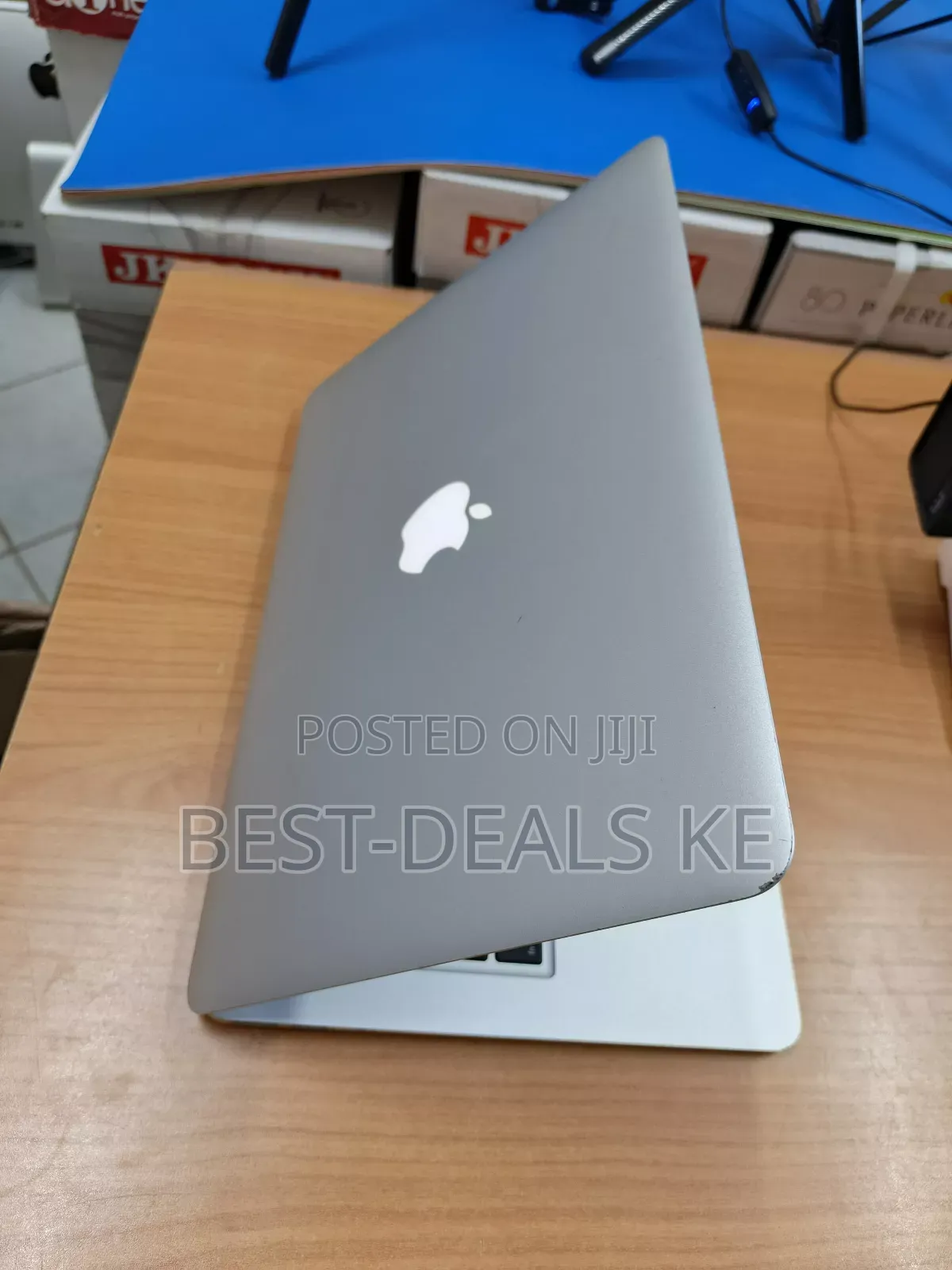 Laptop Apple MacBook Air 4GB Intel Core i5 SSD 128GB