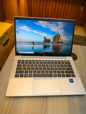 New Laptop HP EliteBook 830 G8 16GB Intel Core i7 SSD 512GB