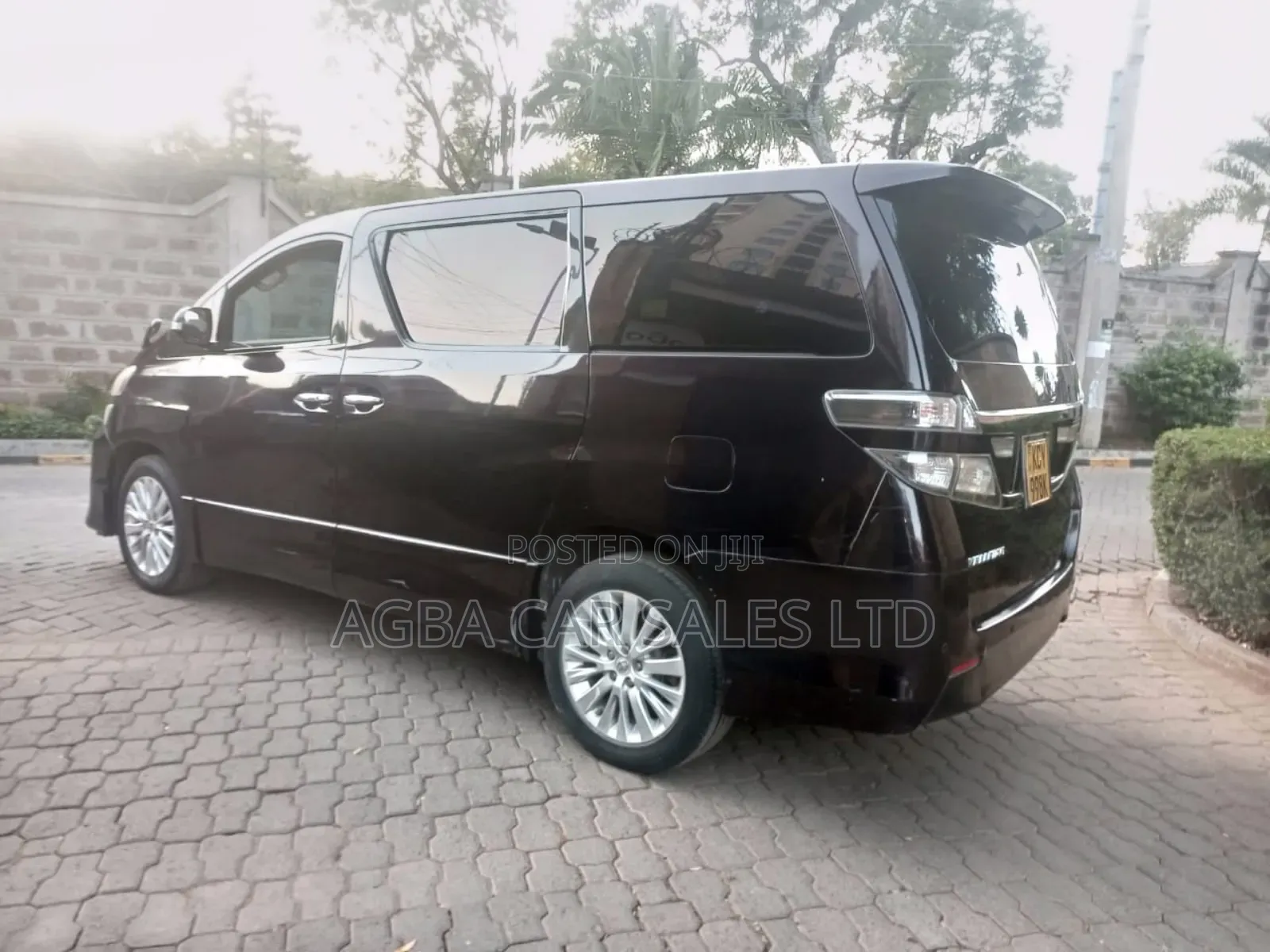 Toyota Alphard 2013 Black
