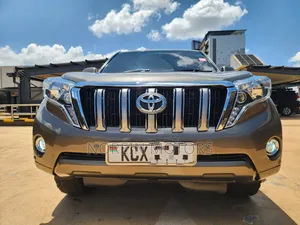 Toyota Land Cruiser Prado 2013 Brown
