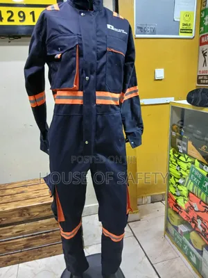Maximum Security Zippers Increasing Capacity for Holding Job Tools