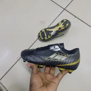 Black Gold Kids Football Boots 31-36