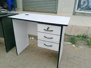 Work Desk / Computer Desk