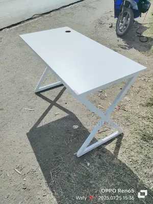 Workstation Table
