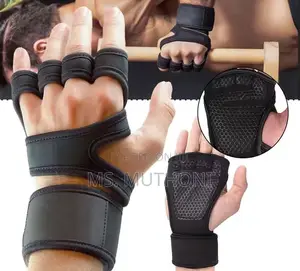 Half-Finger Weightlifting / Gym Gloves With Wrist Support