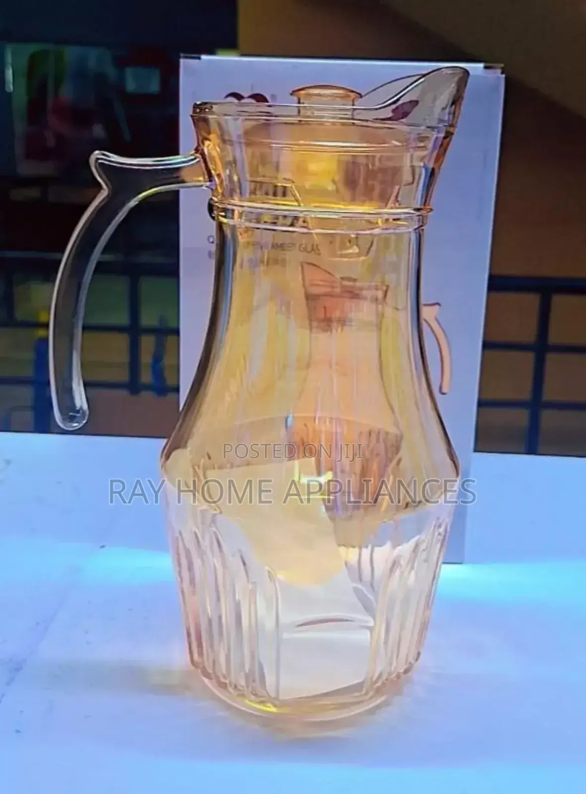 High Quality Glass Jug 
1.8 LTRS