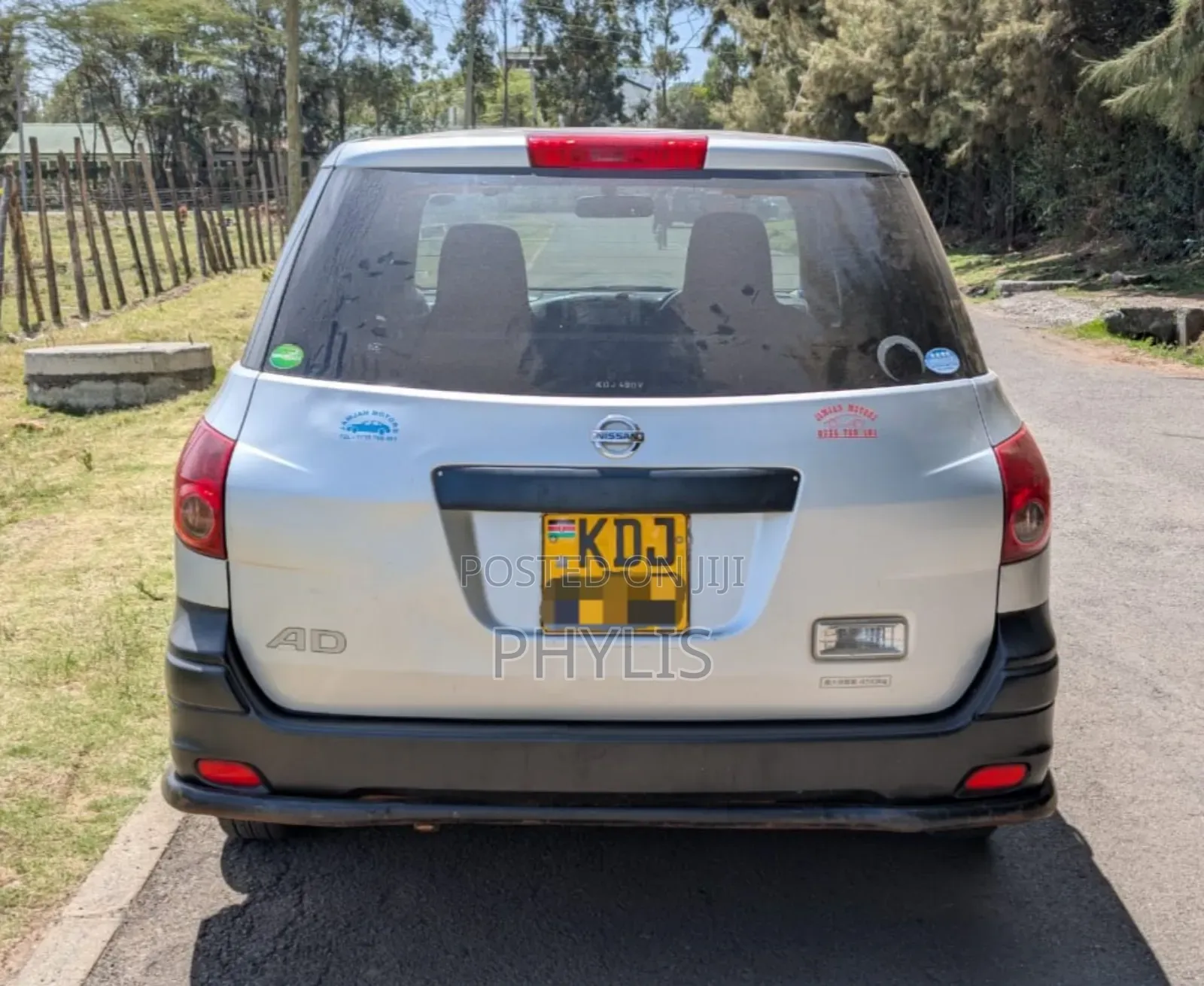 Nissan Advan 2015 Silver