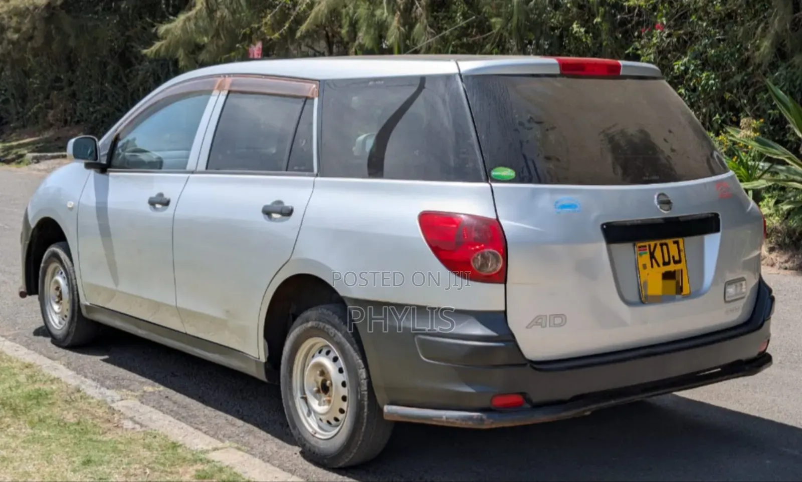 Nissan Advan 2015 Silver