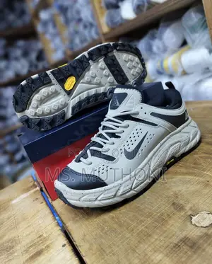 Nike Acg Mountain Fly Low Sneakers Size 40-45