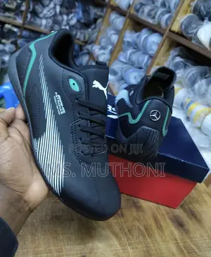 Puma Men's Mercedes-Amg Petronas F1 Neo Cat 2.0 Motorsport Shoes