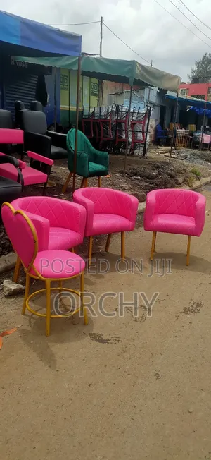 Pink Leather Salon Seats/ Nails Chair