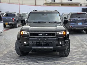Toyota Land Cruiser Prado 2.8 2024 Black