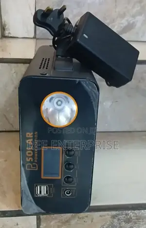 Portable Solar Power Station 3 in 1 Inverter+Battery+Solar