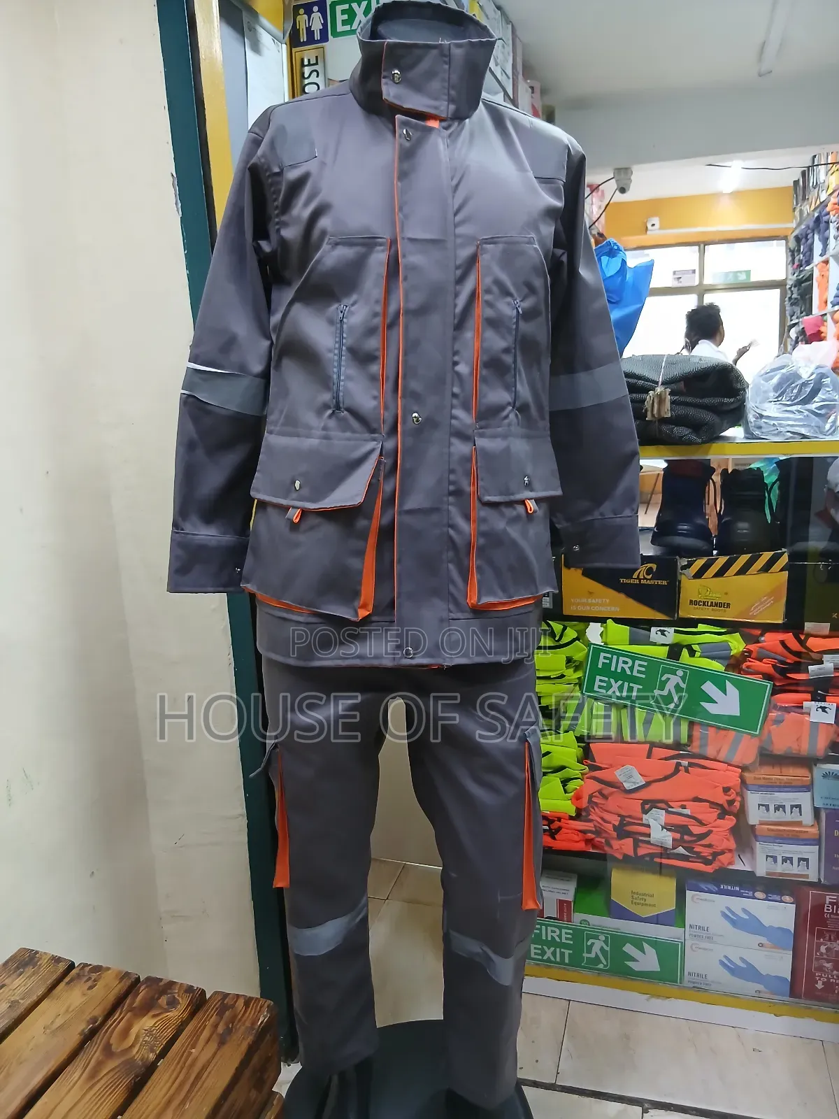 Ce-Certified Suits