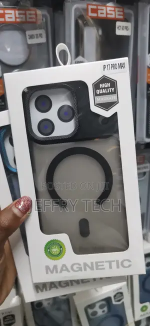 Ridwas iPhone 17 Pro Max Matte Magnetic Transparent Cover -Black