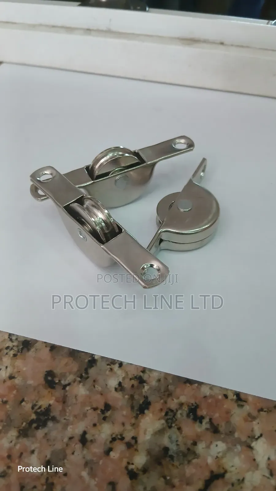 Sliding Window Roller