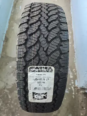 225 /65 R17 General General Graber (All Terrein)