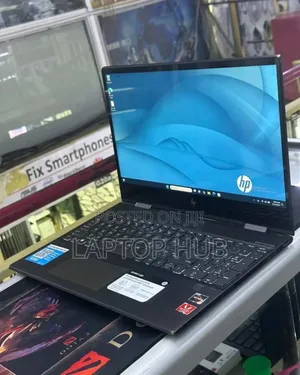 Laptop HP Envy 15 8GB AMD Ryzen 5 SSD 256GB