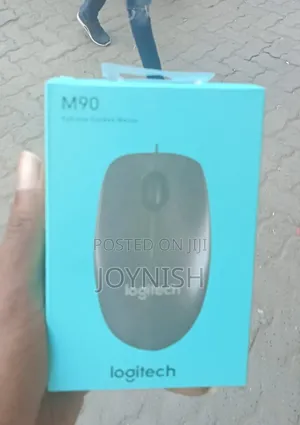 M-90 Full Corded Mouse