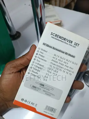 31-in-1 Multifunctional Screwdriver Set