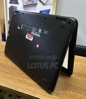 Laptop Lenovo 300e 4GB Intel Celeron SSD 128GB