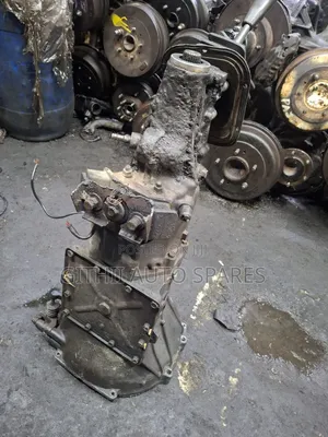 Mitsubishi 1200 Gearbox