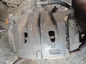 Front Calliper Lexus New Model
