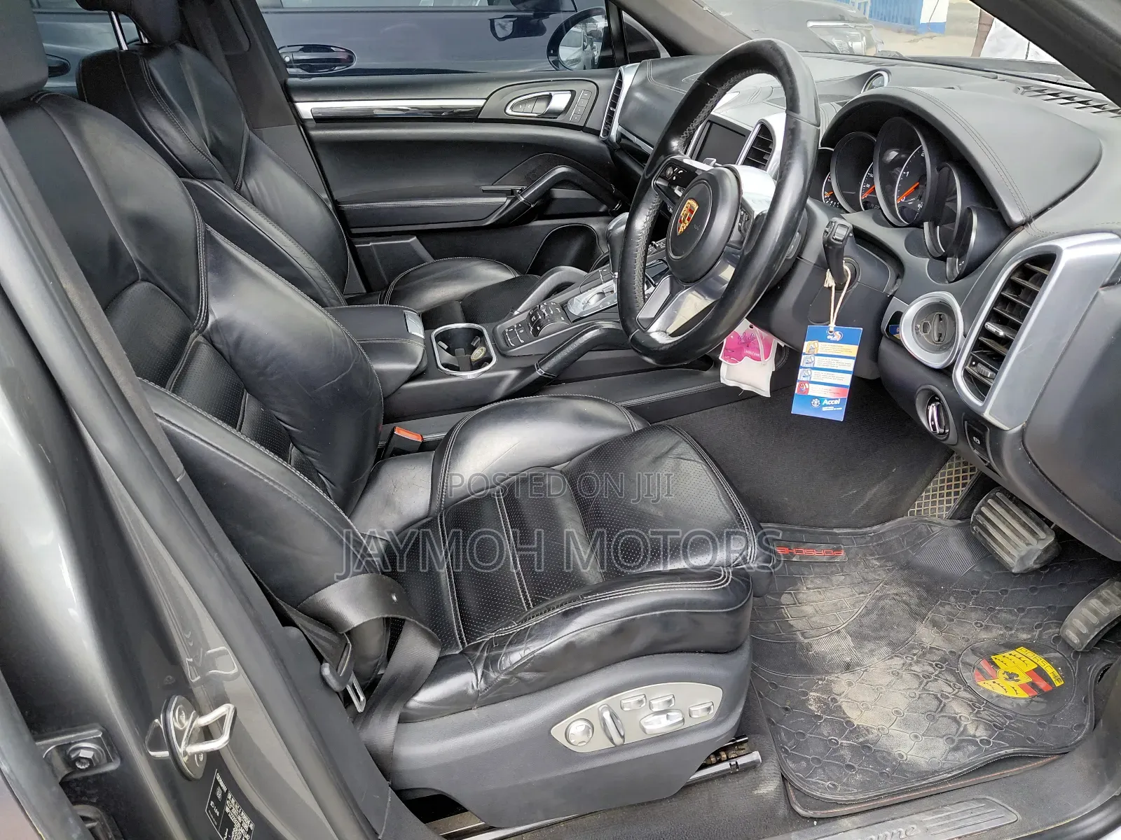 Porsche Cayenne 2016 Gray